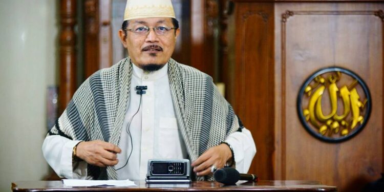 Penilaian Akademik Prof Ahmad Zahro atas Penelitian Genealogi KH Imaduddin Utsman al-Bantani: Tesis yang Dahsyat