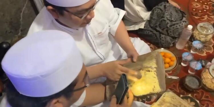 Geger: Manuskrip-manuskrip Sunan Ampel Dari Abad 15 dan 16 Masehi Ditemukan di Bantarsari Cilacap