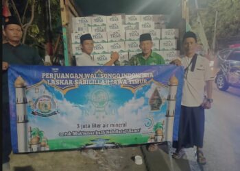 Tiga Juta Liter Air Mineral Disumbangkan PWI-LS Untuk Muktamar NU ke-35