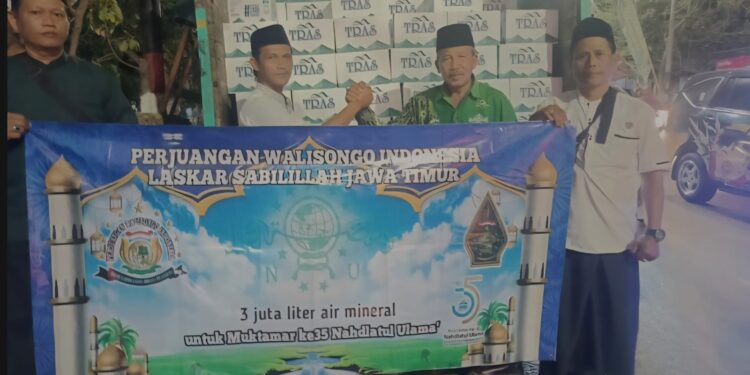 Tiga Juta Liter Air Mineral Disumbangkan PWI-LS Untuk Muktamar NU ke-35