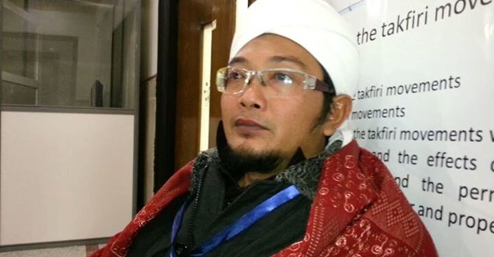 Membaca Buku Fiqih Mistis Karya KH. Alawi Nurul Alam Al-Bantani