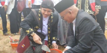 Pembangunan Museum Raden Aria Wangsakara: R.Tb. M. Nurfadhil Tirtayasa Bersama KH. Taqiyudin Turut Serta Dalam Peletakan Batu Pertama